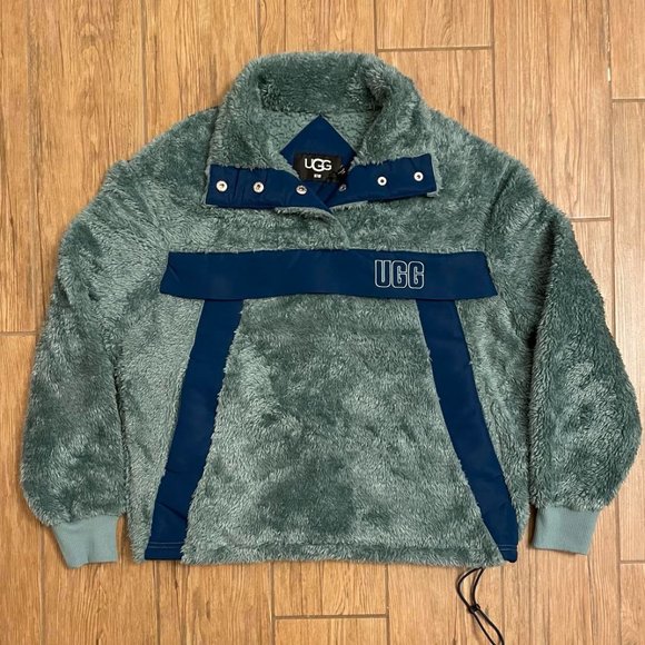 UGG Tops - UGG Women's Gayel Sherpa Half Snap Pullover NWT - Size X-Small